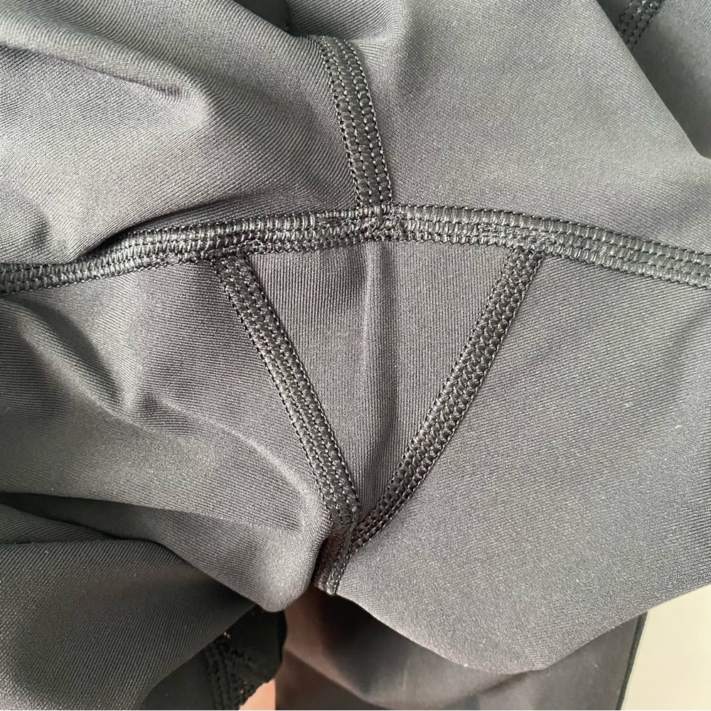 Lululemon Just Breathe Pant mesh leggings in black size 6 - Picture 6 of 17